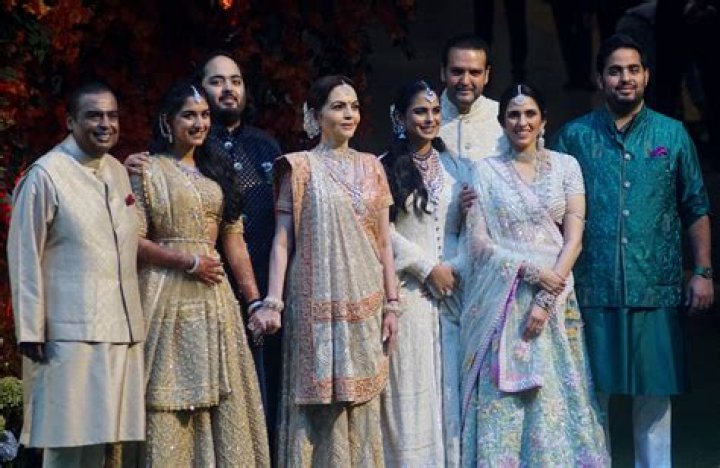 Dhirubhai Ambani's Age At The Time Of His Death: Uncovering The Truth