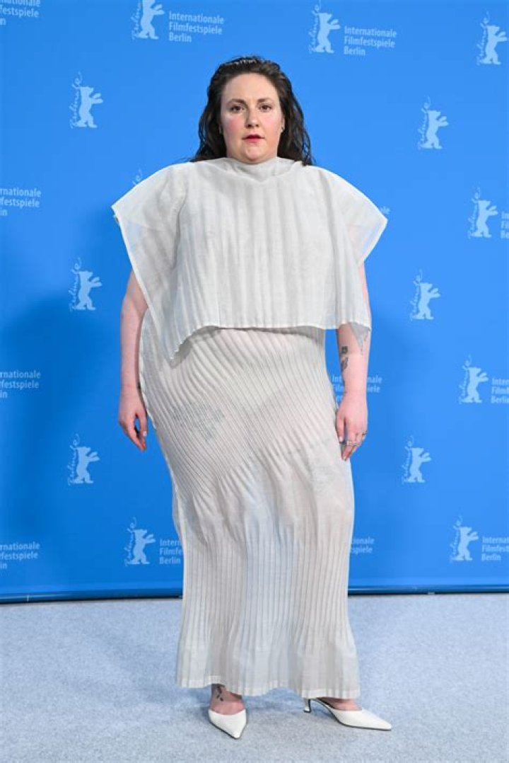 Discovering The Height Of Lena Dunham: An In-Depth Look