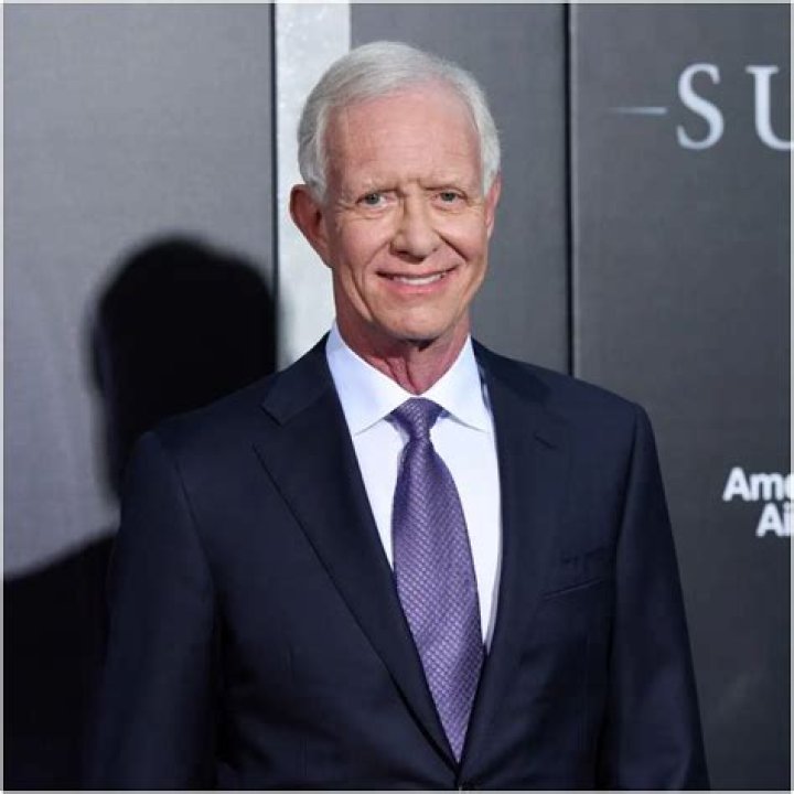 Exploring The Wealth Of A Hero: Chesley Sullenberger Net Worth