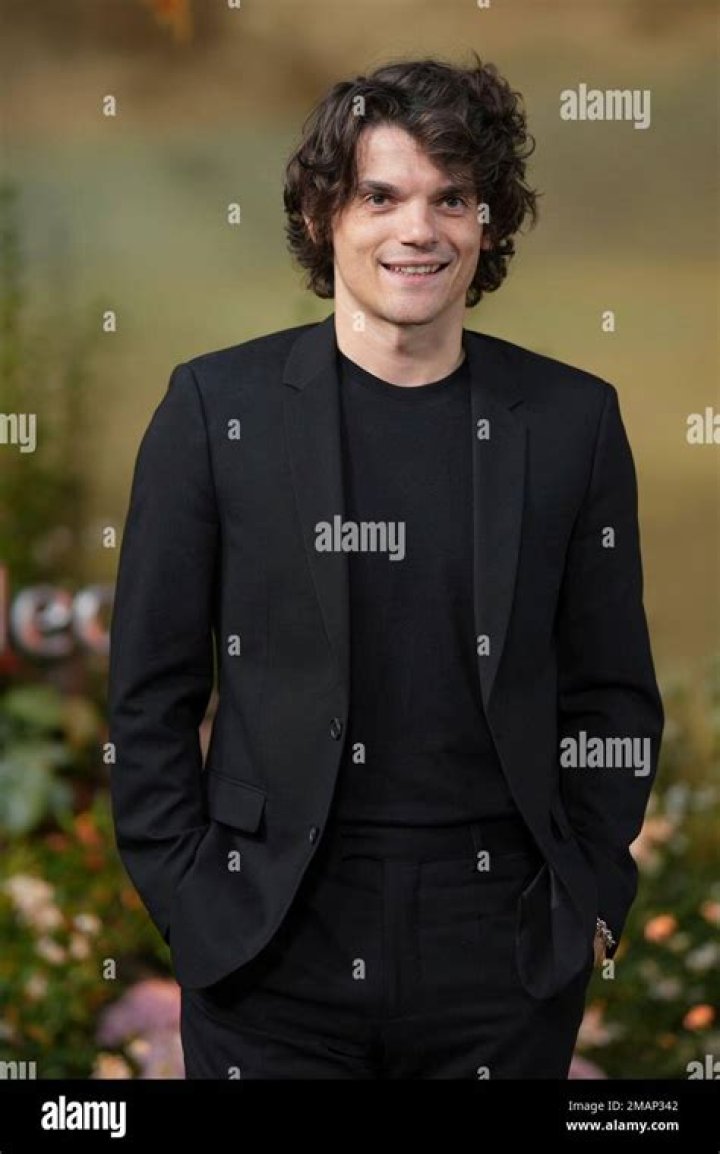 Striking Images Of Edward Bluemel: A Comprehensive Collection