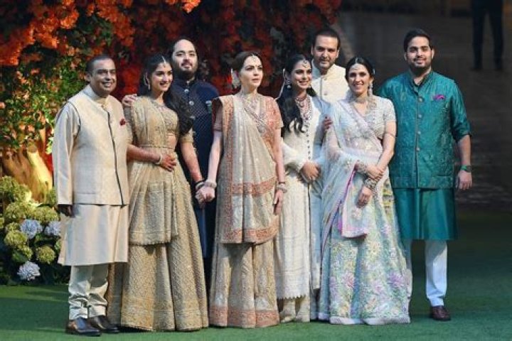 The Impressive Stature Of Mukesh Ambani: A Height To Behold